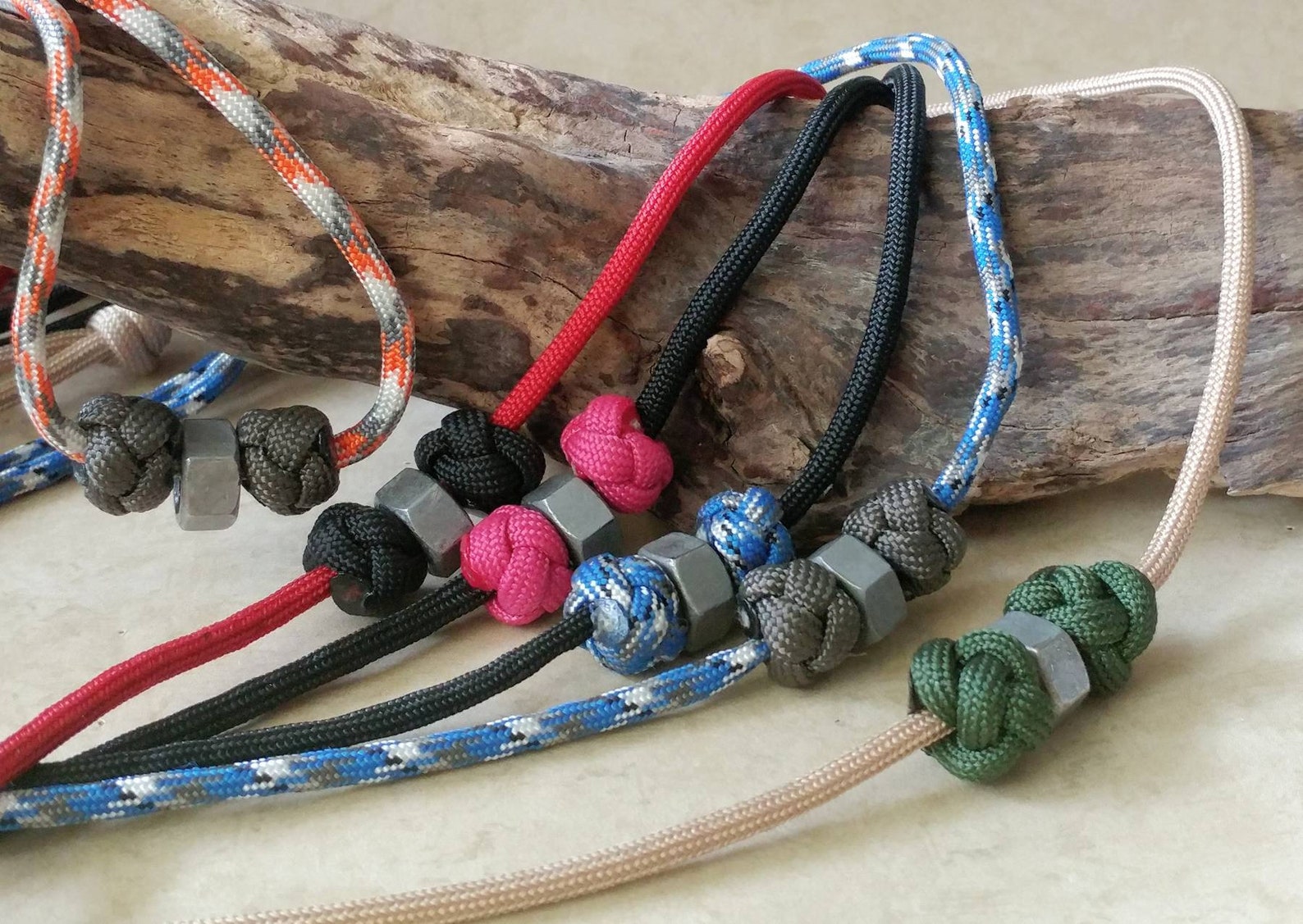 Adjustable Paracord 550 Necklace with Hexnut and Knots Etsy Nederland