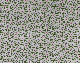 EMBROIDERED DAISIES ON PINK COTTON PIQUE FABRIC 58 WIDE