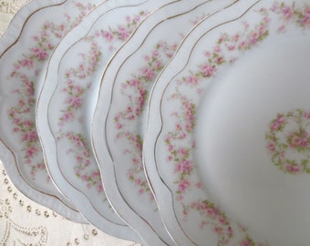 Set of 4 Shabby Chic Pink Rose Floral Dinner Plates.  Victorian Plates. Tea Party Plates. Antique Pastel Plates. Plate Display Cottage.