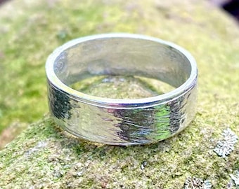 Sterling Silver Hammered Finish Wedding Band – Commitment Rings – Wedding Bands – Unisex Design – Mens Bands