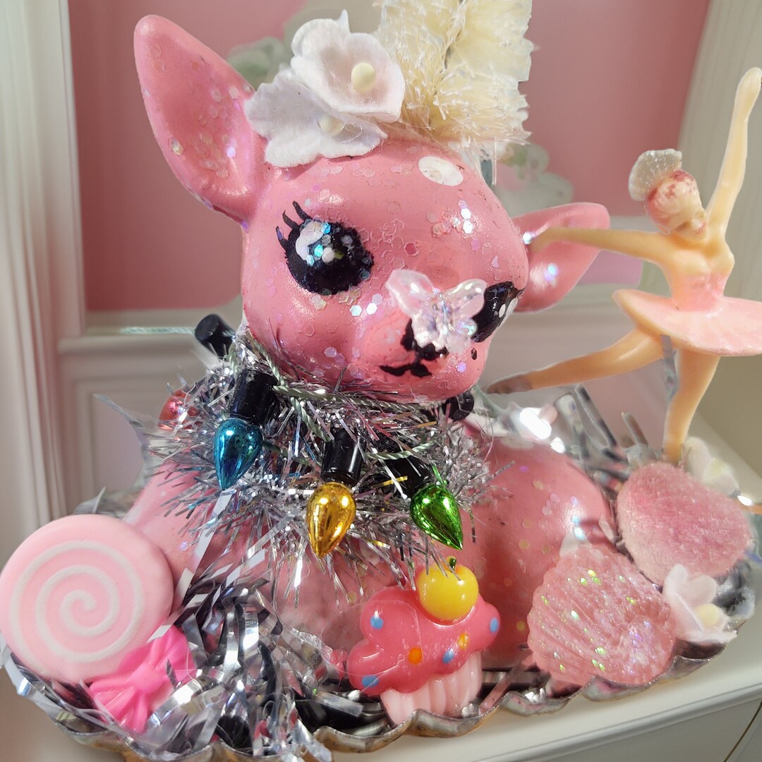 Kitschy and Whimsical PINK DEER & Vintage BALLERINA Christmas Tart Tin