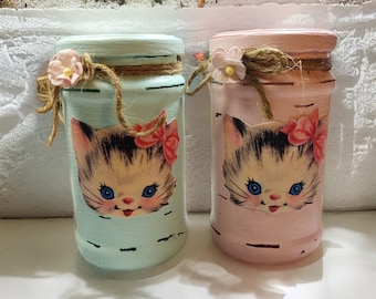 Vintage Kitty Glass Jar - Whimsical Kitschy Kitsch Decor - Vintage Style Retro Decor Shabby Chic - Vanity Desk Bathroom Storage - Gift Idea
