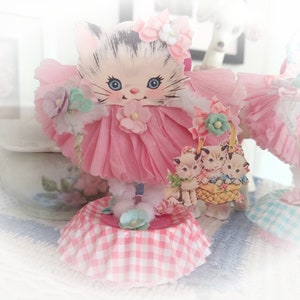 Kitty Figure Figurine Cat Kitten Bump Chenille Pipe Cleaner Paperdoll Paper Doll Shabby Chic Vintage Style Pipe Cleaner Dolls & Figurines