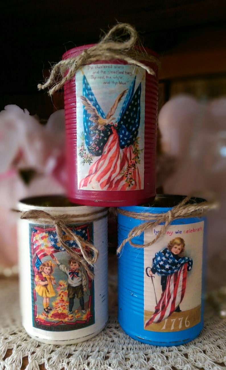 3 Americana Primitive Tin Cans Vases Shabby Chic Rustic Farmhouse Patriotic Flag Labor Memorial Day 4th of July 4 Red White Blue Centerpiece Bild 5