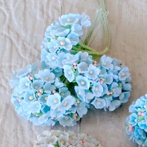 Forget-Me-Not Flower Sprays BLUE Vintage Style Millinery Old Fashioned Flower Picks | Shabby Chic Floral Bouquet Dollhouse Miniatures immagine 1