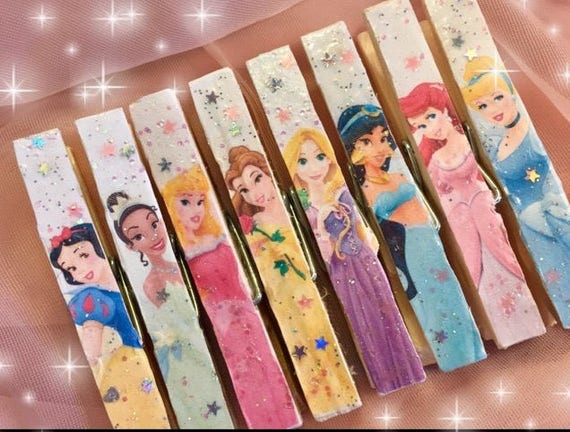 8 Disney Princess Princesses Clothespins Decorated Glitter Decoupage Gift Bag Tag Clips Party Favors MAGNETS OPTIONAL Sweet Vintage Designs Il_570xn