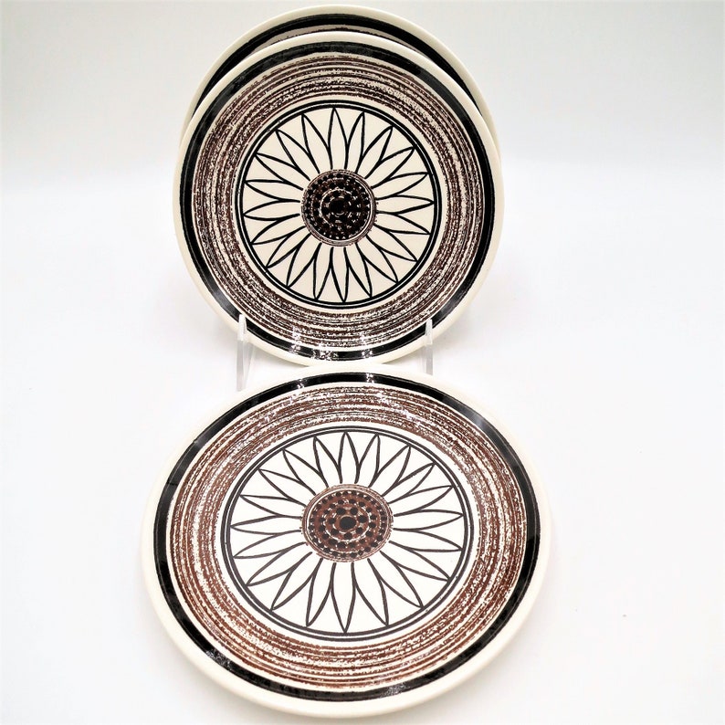 Mid Century Retro Modern Hand Painted Ceramic Flower Plate Vintage Tea Set USA made circa 1960s Brown Coffee Cup Saucer Plate Set