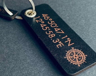 Personalized leather keychain in different colors