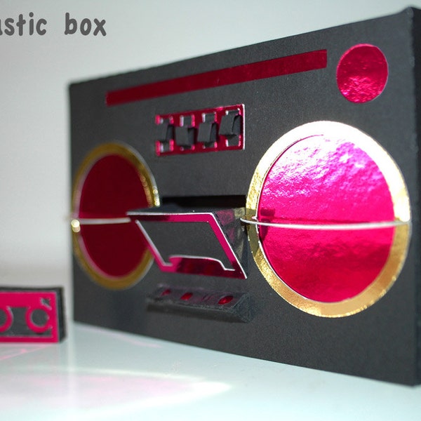 Funky 3D Boombastic boîte papier coupe fichier svg