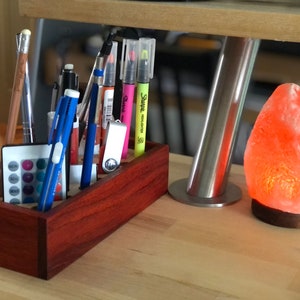 Desk organizer