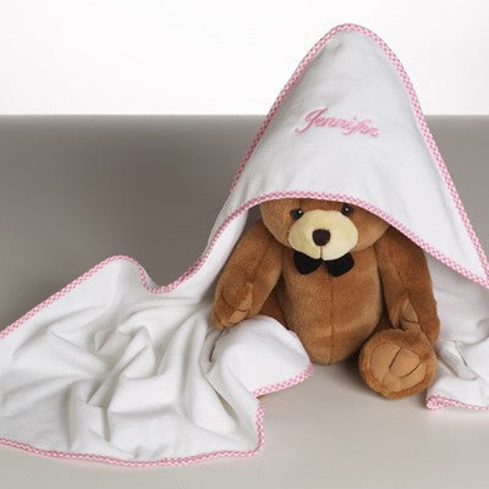 Babyhug Cotton Interlock Knit Hooded Towel with Bear Print L 76.2 x B 76.2 cm - Pink