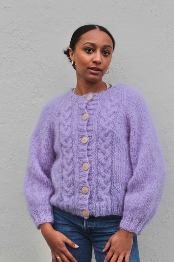 Hannah Iris Cabled Cardigan- Knitting Pattern 160 - Knits Adult