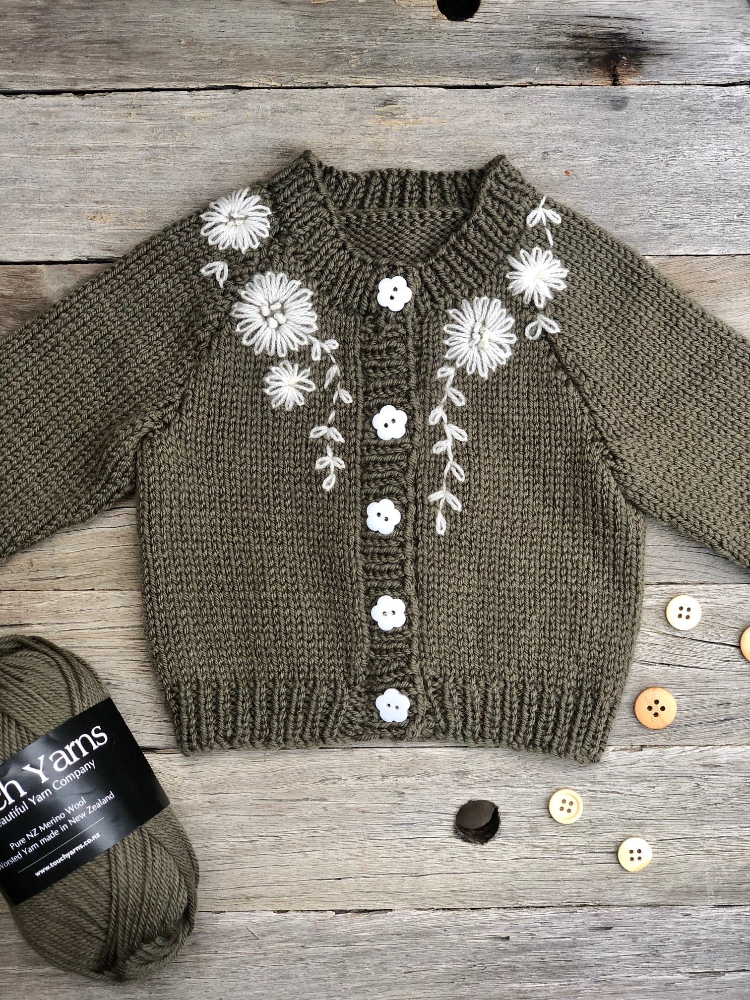 【GRAVER】embroidery street dot board knit cardigan GRAVER(グレーバー) - Dot Board Embroidery Knit Cardigan