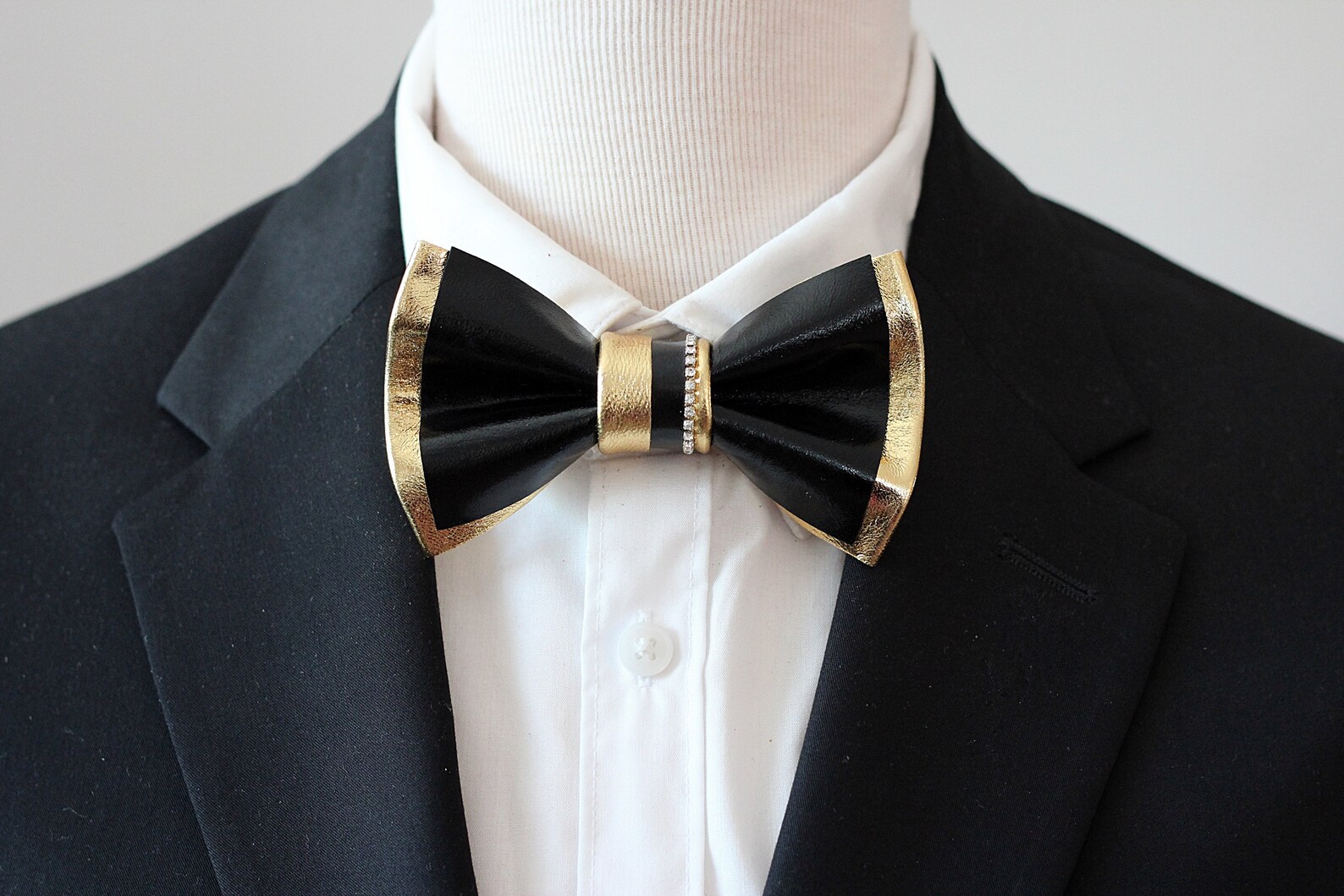 Black and Gold Mens Custom Bow Tie for Men Wedding Bow Tie - Etsy