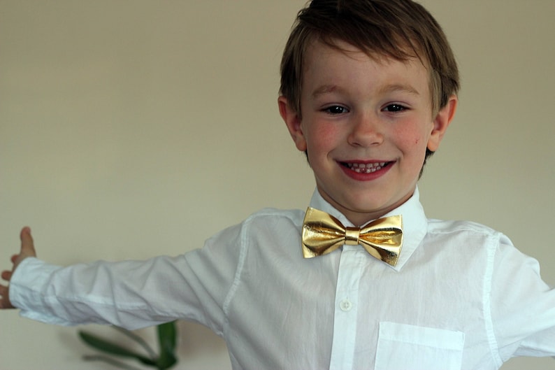 Gold Flower Lapel Pin Gold Wedding Boutonniere Gold Lapel Etsy