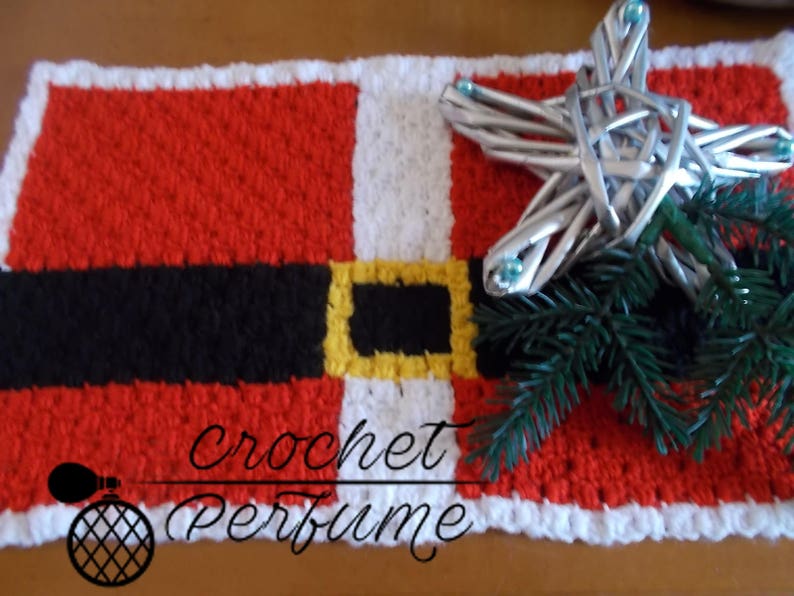 Santa placemat crochet graph pattern with c2c written Etsy