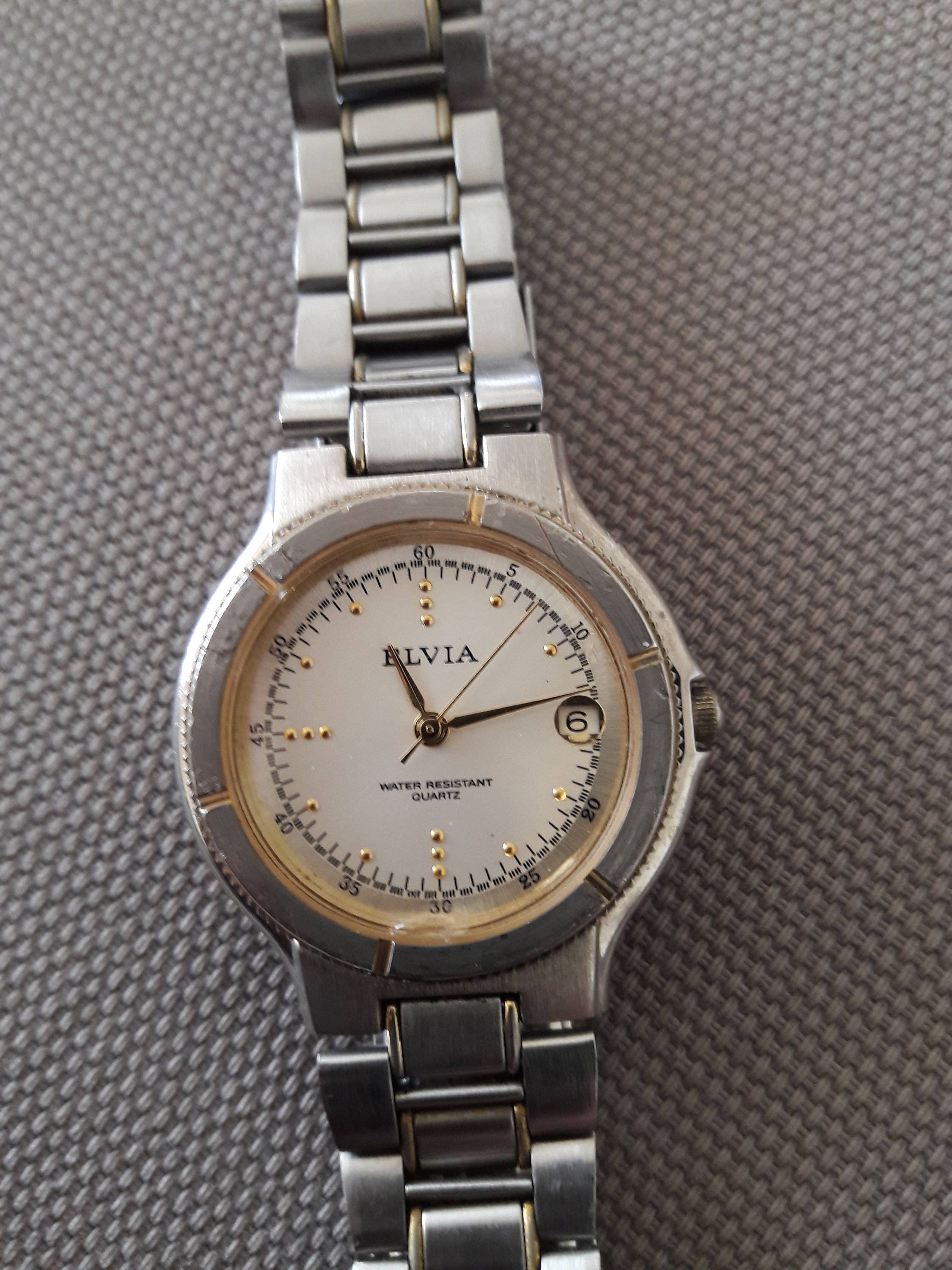 Montre Bracelet Vintage Femme – Elvia Paris – Petit Cadran – Élégant