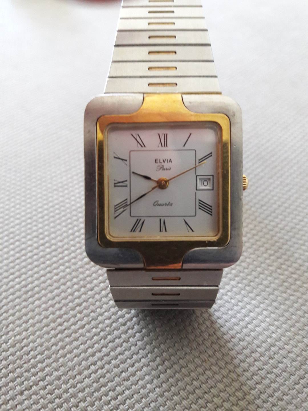 Montre Bracelet Vintage Femme – Elvia Paris – Petit Cadran – Élégant