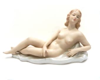 Wallendorf Porcelain Nude Figurine