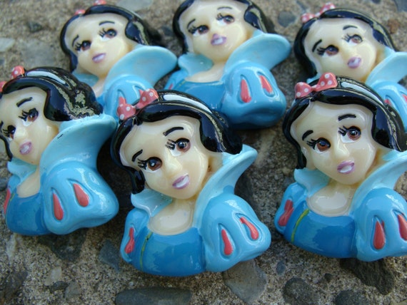 2 Snow White Resin Flatbacks - Hair Bow Embellishments