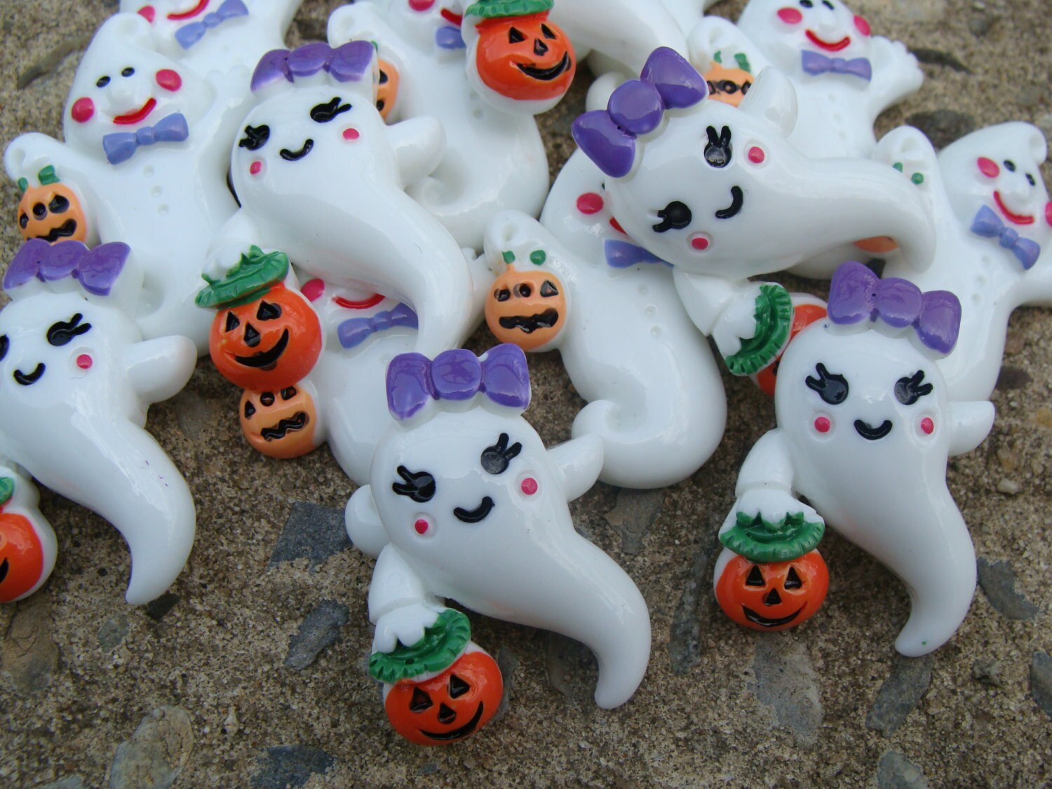 2 Ghost Resins Halloween Resin for Hair Bow Resins Etsy