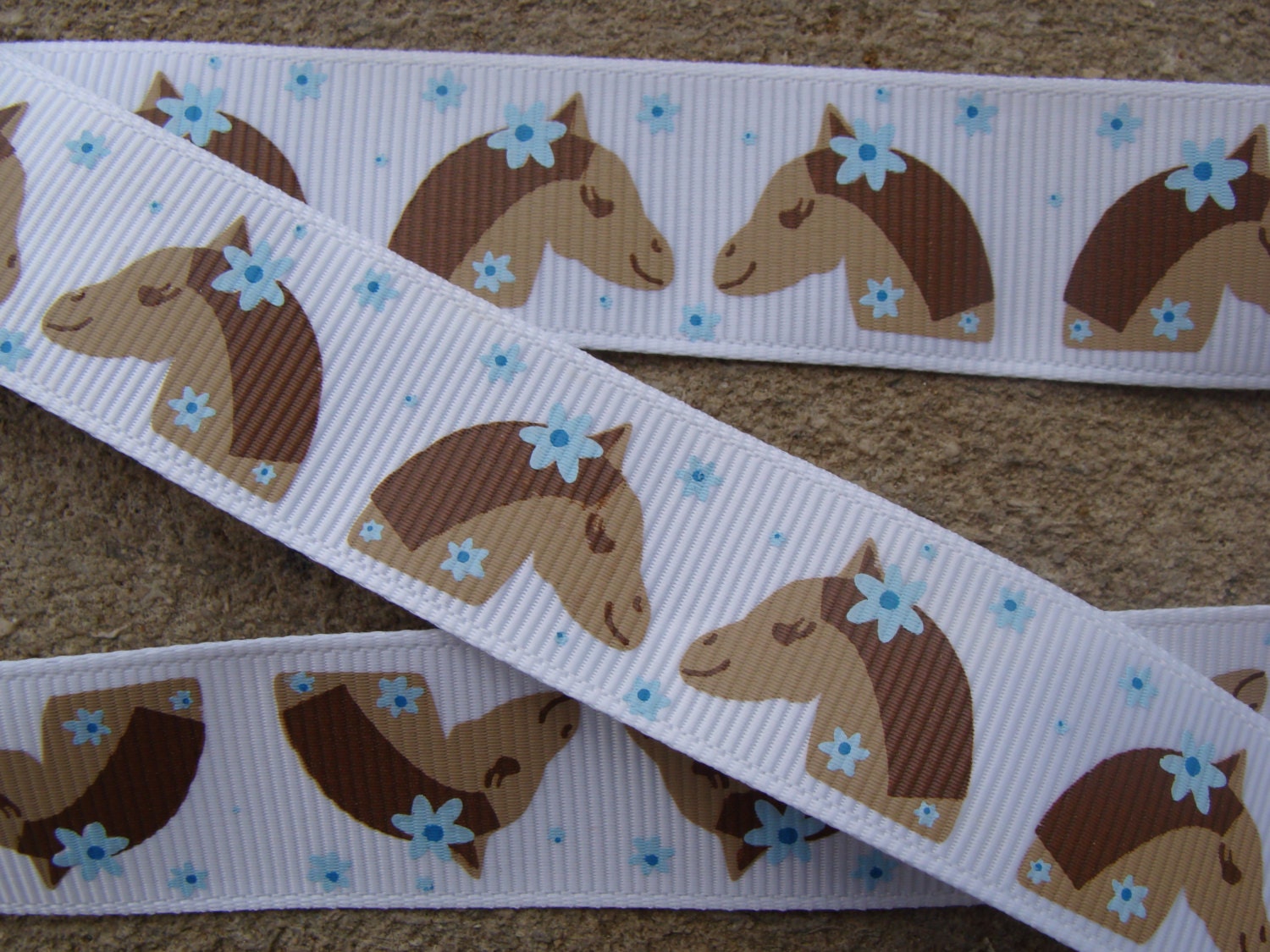 3 Yards Horse Ribbon Horse With Blue Flowers Printed Ribbon Etsy Denmark