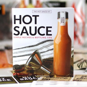 Deluxe Hot Sauce Kit – DIY Gift Kits