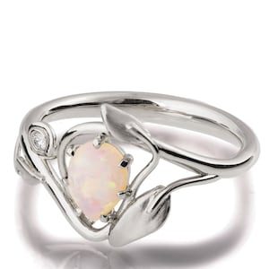 Anello di fidanzamento opale, anello opale in oro bianco 18 carati, gioielli opale, anello di fidanzamento unico, anello opale australiano, anello opale foglie, anello foglia