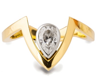 V Ring, Pear Diamond Ring, Chevron Ring, Art Deco Engagement Ring, Geometric Ring, Diamond V Ring, Pear ring, Chevron Ring,