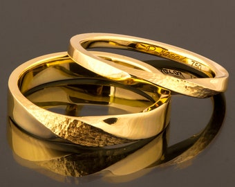 His and Hers Wedding Rings, His and Hers Mobius Wedding Band set, His and Hers Mobius Wedding Rings Yellow Gold Set