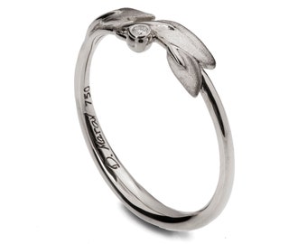Leaves Diamond Ring, 18K White Gold and Diamond engagement ring, engagement ring, leaf ring, filigree, antique, art nouveau, vintage