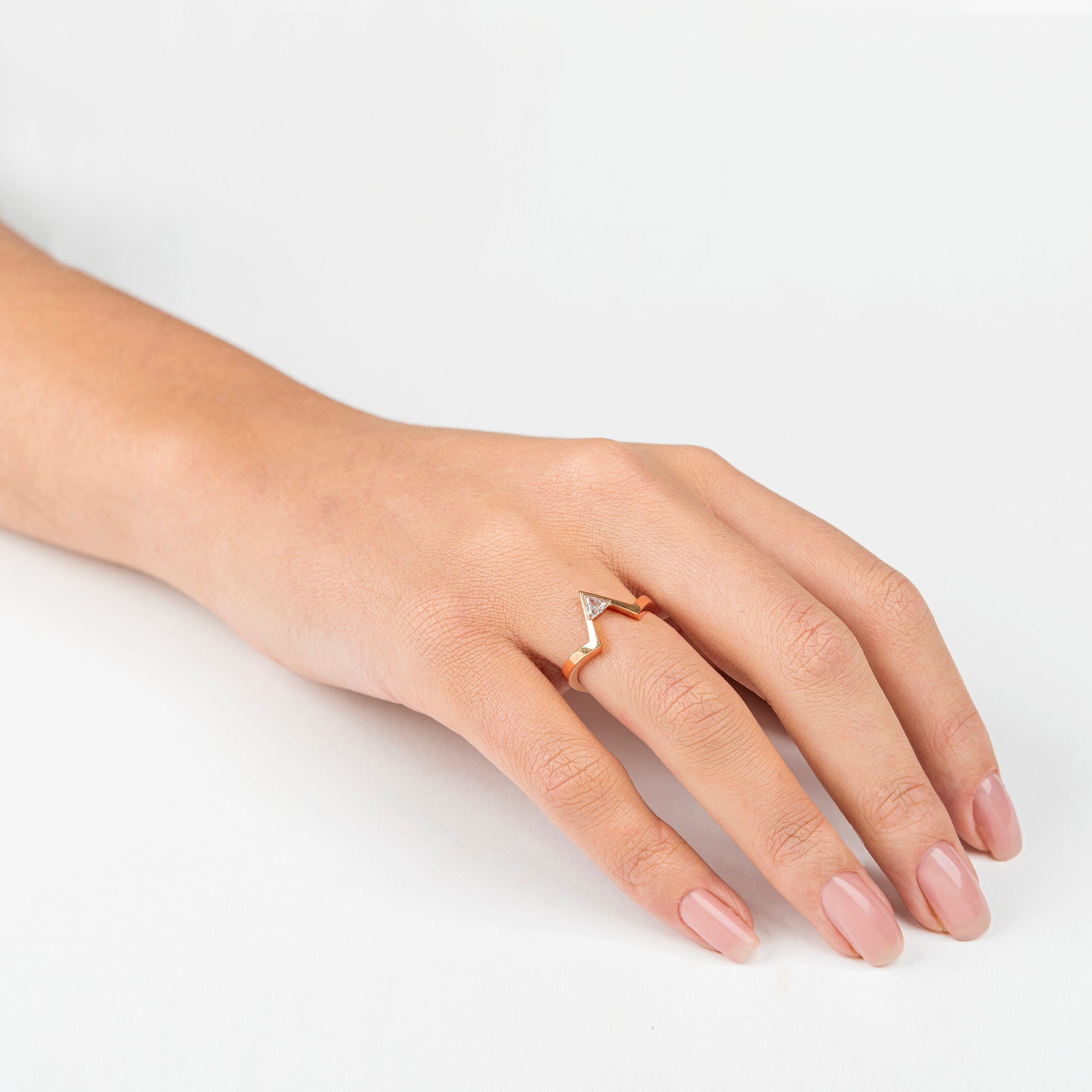 『Maison RING SV』 Rose Gold V Ring, Triangle Diamond Ring, Chevron Ring, Art Deco