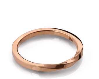 Mobius Ring, 18k Rose Gold Ring, Twisted wedding band