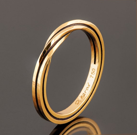 Two Tone Mobius Ring 18K Yellow Gold Mobius Ring Wedding Ring Wedding Band Twisted Wedding Band Mobius Band Double Mobius Etsy Canada