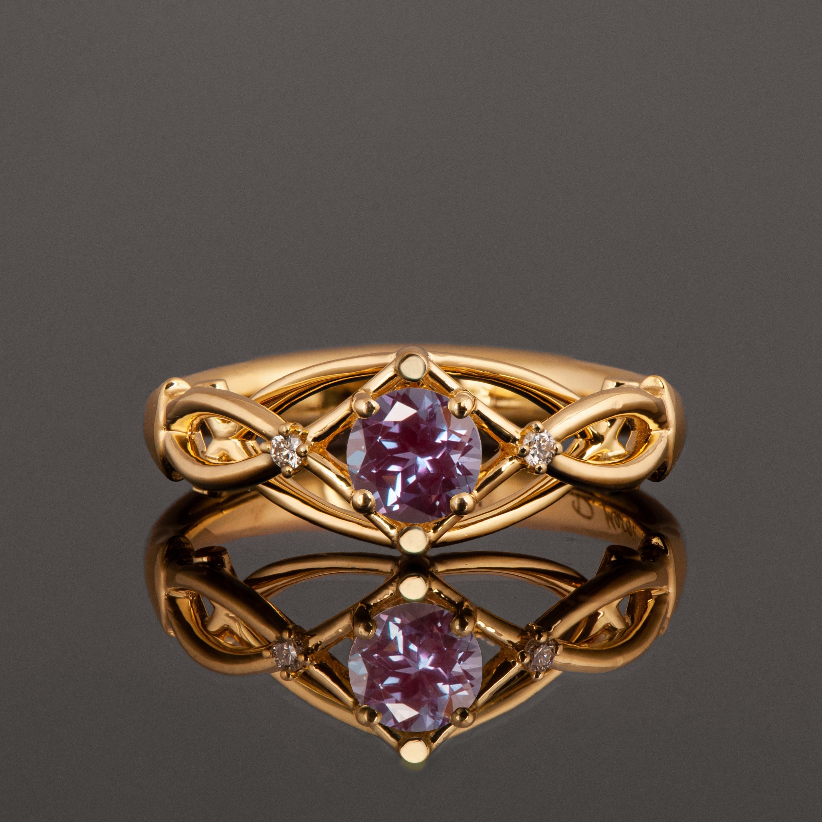 Alexandrite Celtic Engagement Ring, 18K Gold and Alexandrite engagement ring, Unique Alexandrite ring