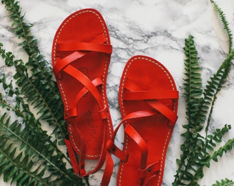 Sandales spartiates en cuir, sandales à lanières, grecques, sandales en cuir rouges, chaussures plates en cuir, sandales plates en cuir, chaussures d'été