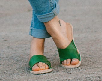 Greenery Sandals, Flip-Flops, Leather Sandals, Green Leather Flip-Flops, Casual Sandals, Flat Sandals, Leather FlipFlops, Avocado Sandals