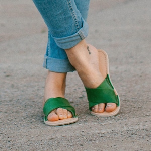 Greenery Sandals, Flip-Flops, Leather Sandals, Green Leather Flip-Flops, Casual Sandals, Flat Sandals, Leather FlipFlops, Avocado Sandals