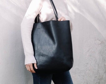 Black Vegan Leather Tote, Black Tote Bag, Vegan Tote Bag, Tote Bag, Large Vegan Leather Tote, Modern Vegan Leather Tote, Womens Leather Bag