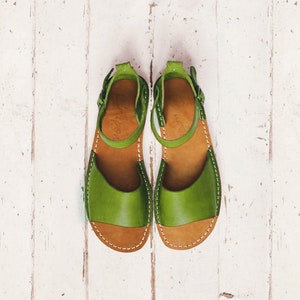 Ankle-Strap sandals, Strappy Sandals, Boho Sandals, Leather Sandals, Summer Shoes, Greenery Sandals, Summer Flats, closed toe sandals