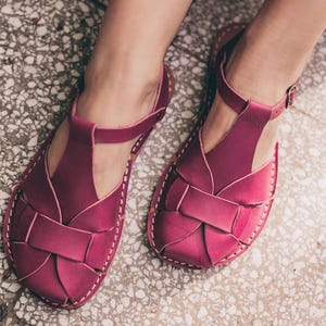 Sandali in pelle a piedi nudi, sandali a piedi nudi, sandali Marsala, scarpe fatte a mano, punta larga, drop zero, sandali minimalisti, calzature naturali