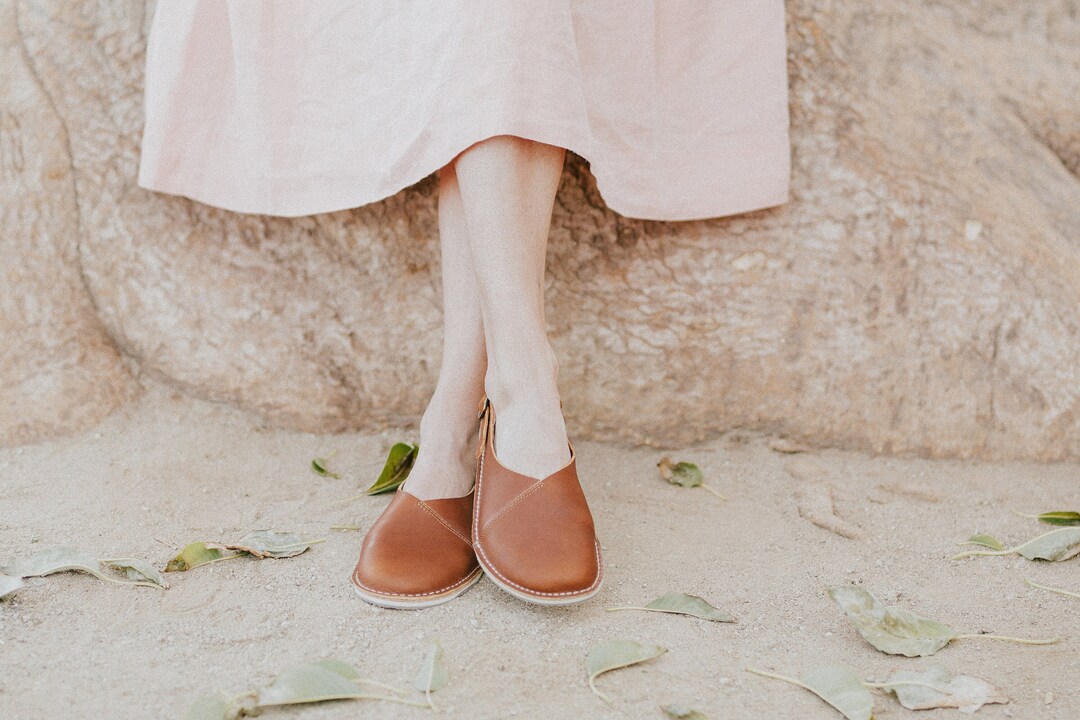 Wide Toe Box Barefoot Flats, Sustainable Barefoot Sandals, Minimalist ...