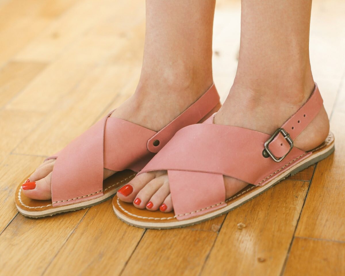 フラットシューズ Doucal's Leather Flat Sandals Doucal's Tropic Leather Sandals | italist
