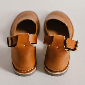 Women Leather Sandals, Leather Sandals, Light Brown Sandals, Women Sandals, Loafer Sandals, Flat Shoes, Women Shoes, Summer Shoes image 2