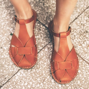 Barefoot Sandals, Minimalist Sandals, Leather Sandals, Natural Walking, Flexible Sole, T-strap sandals, Open-Toe Sandals, Summer Footwear