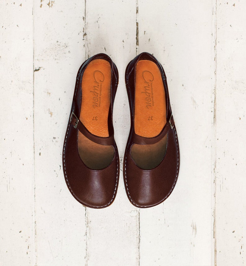 brown mary janes for women