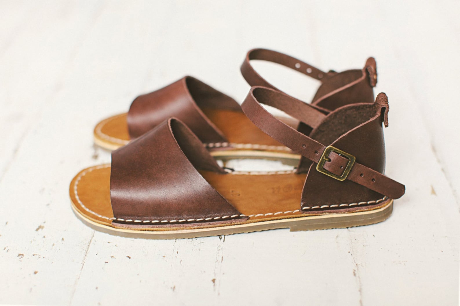 brown leather sandals size 7
