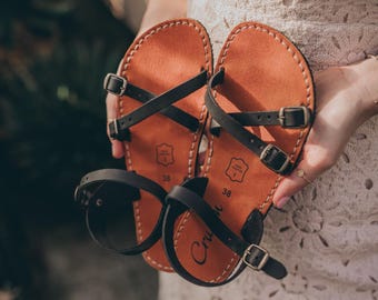 Black Barefoot Sandals, Minimalist Sandals, Leather Sandals, Natural Walking, Flexible Sole, Adjustable Straps, Open-Toe Sandals