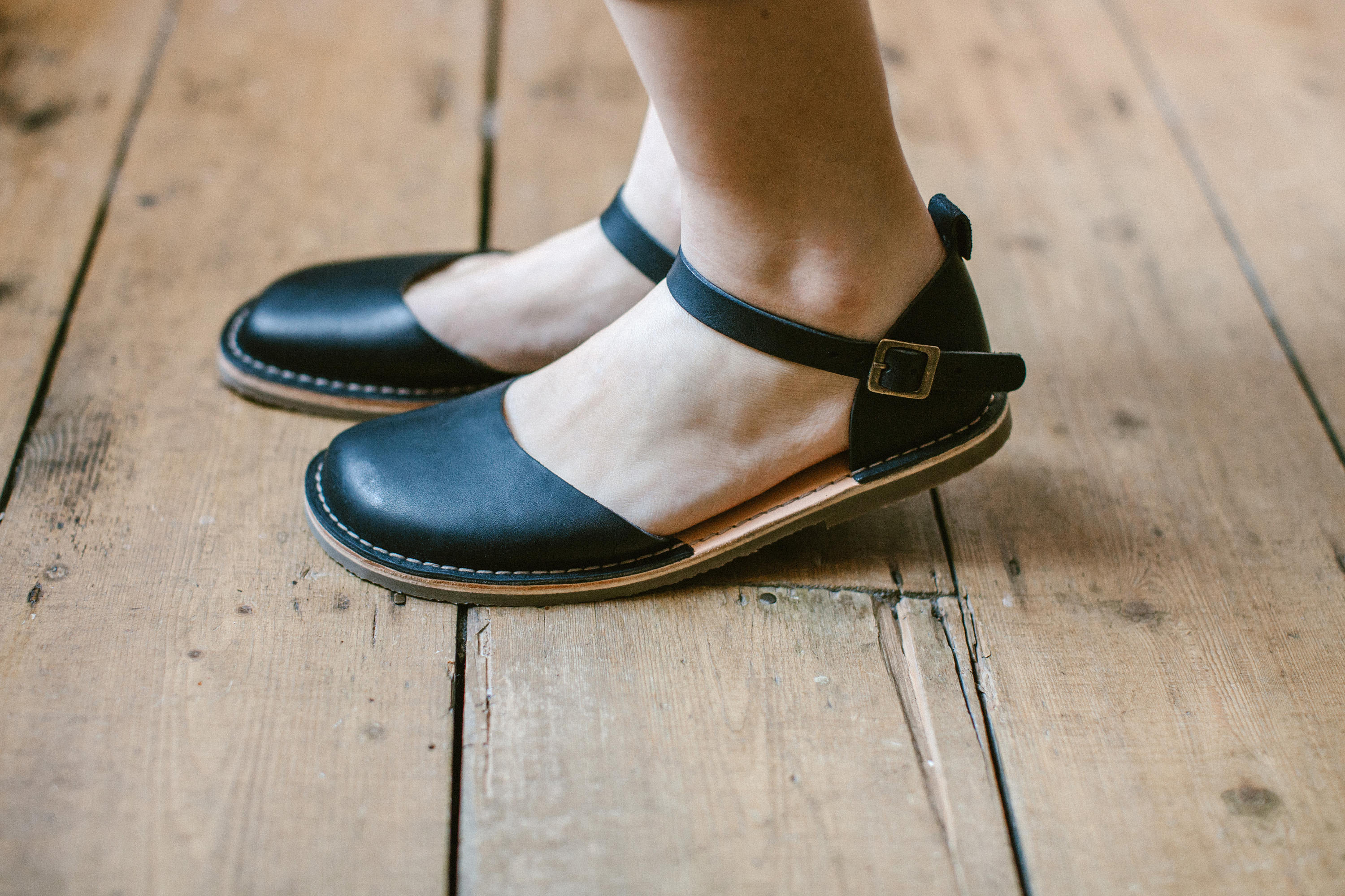 Women Summer Casual Genuine Leather Sandals main image 1