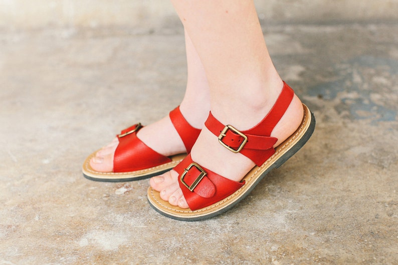 womens summer shoes wide width